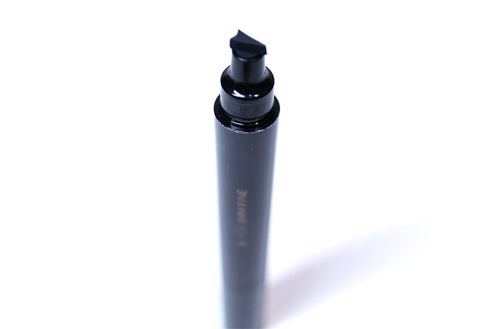 Winged Eyeliner Stamp Beauty Review Blackswallow