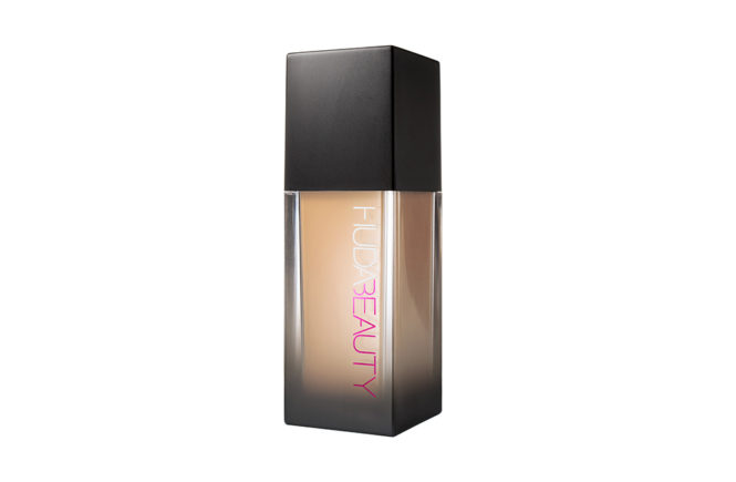 Huda Beauty #FauxFilter Foundation Beauty Review